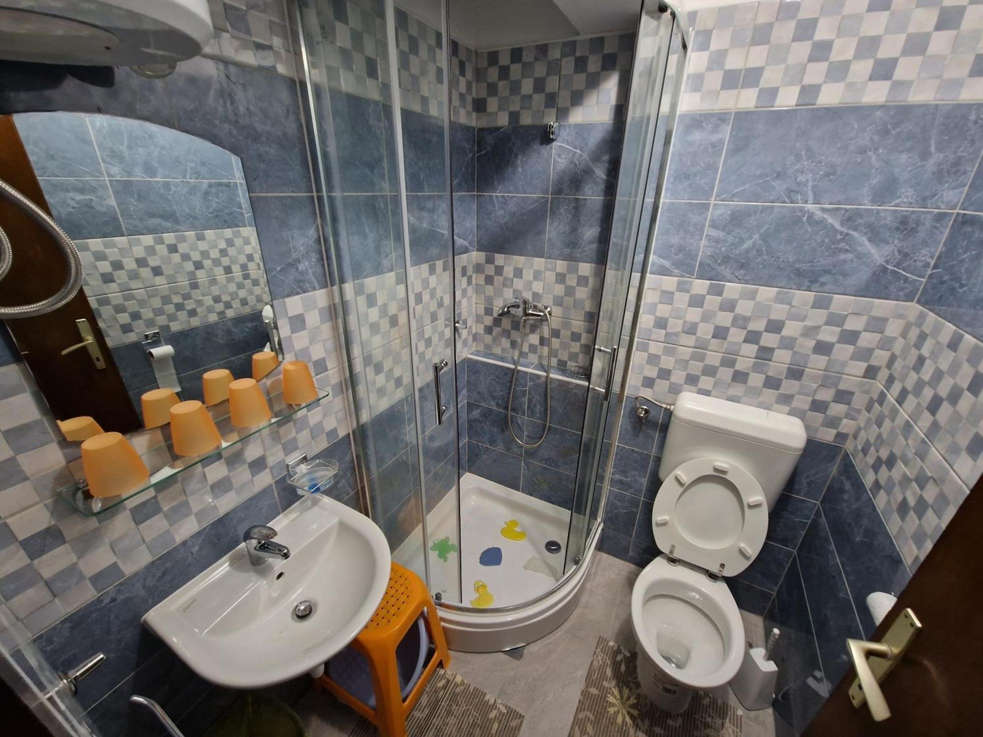 Apartments Zlatko Icici Bilik gambar